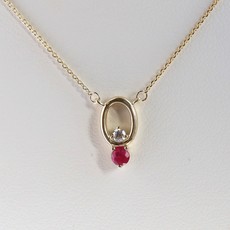 American Jewelry 14k White Gold .04ctw Round Brilliant Diamond & Ruby Open Oval Necklace