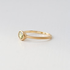 14k Yellow Gold 1/2ct Sideways Oval Rosecut Green Sapphire Bezel Satin Finish Ring (Size 6.5)