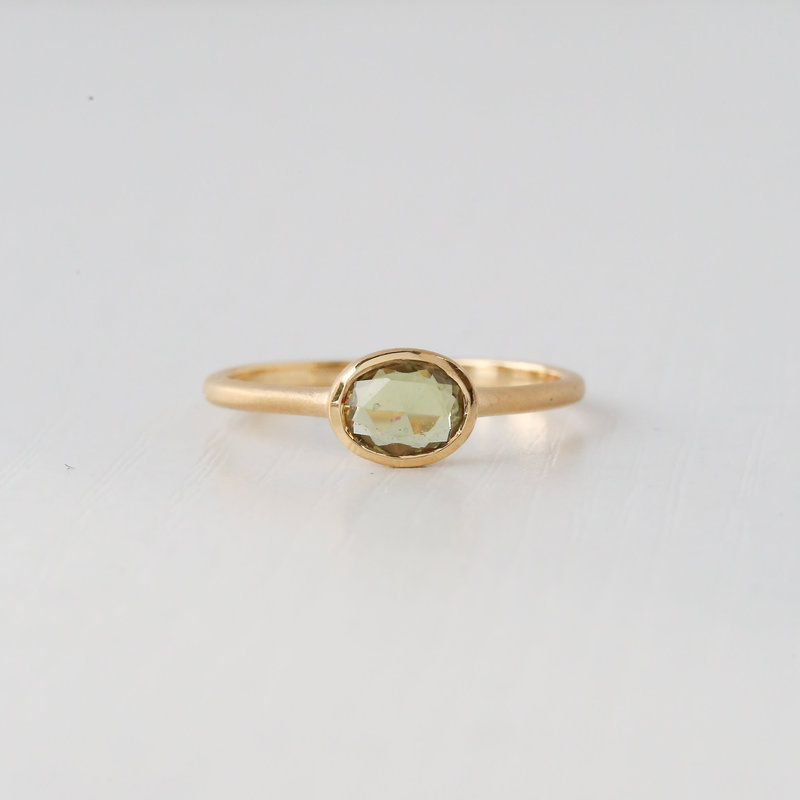 14k Yellow Gold 1/2ct Sideways Oval Rosecut Green Sapphire Bezel Satin Finish Ring (Size 6.5)