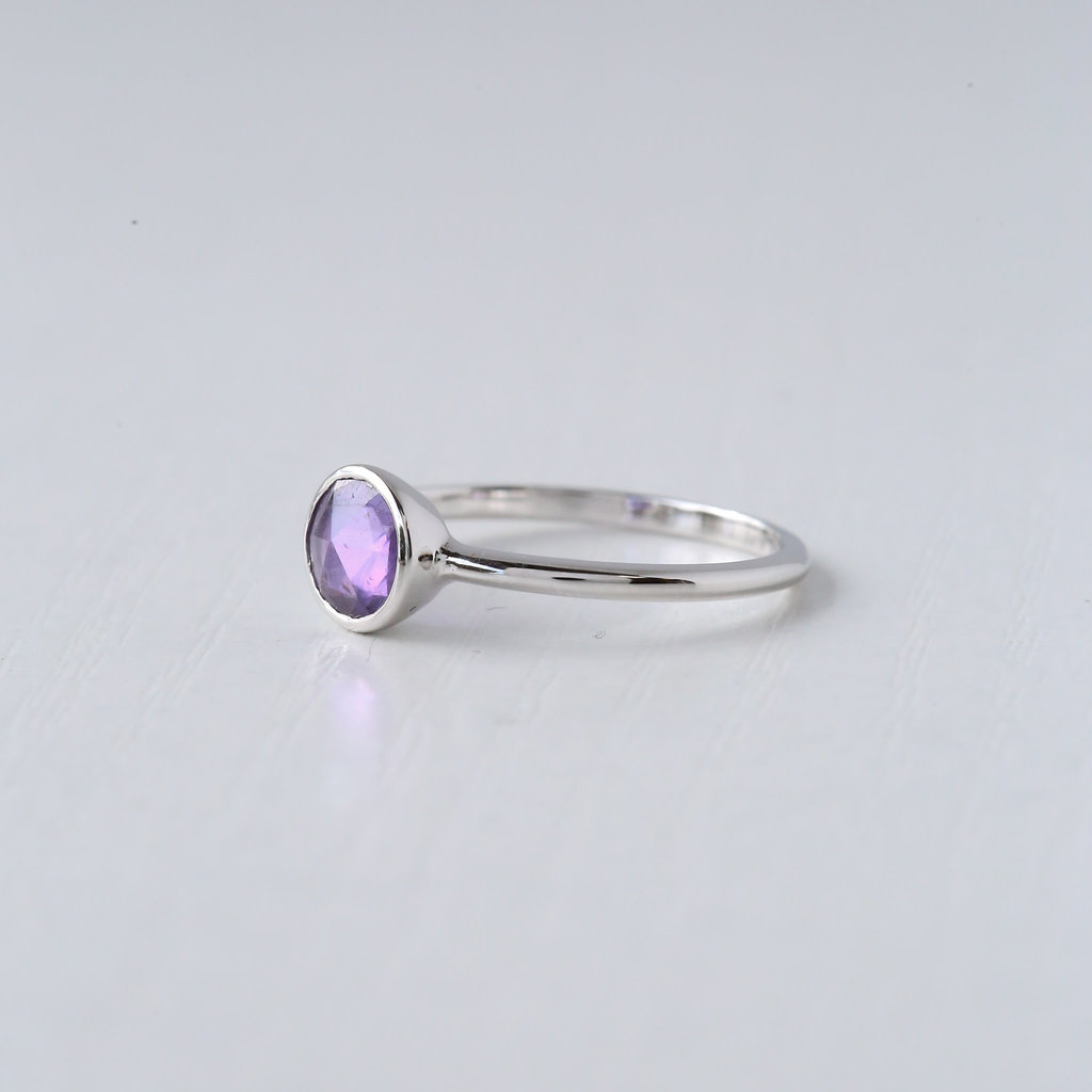 14k White Gold 1/2ct Round Rosecut Purple Sapphire Bezel Ring (Size 6.5)