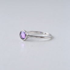 14k White Gold 1/2ct Round Rosecut Purple Sapphire Bezel Ring (Size 6.5)