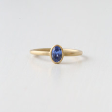 14k Yellow Gold 0.56ct Oval Ceylon Blue Sapphire Bezel Satin Finish Ring (Size 6.5)