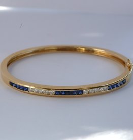 American Jewelry 14k Yellow Gold 1.75ct Sapphire & .63ct Diamond Hinged Bangle Bracelet