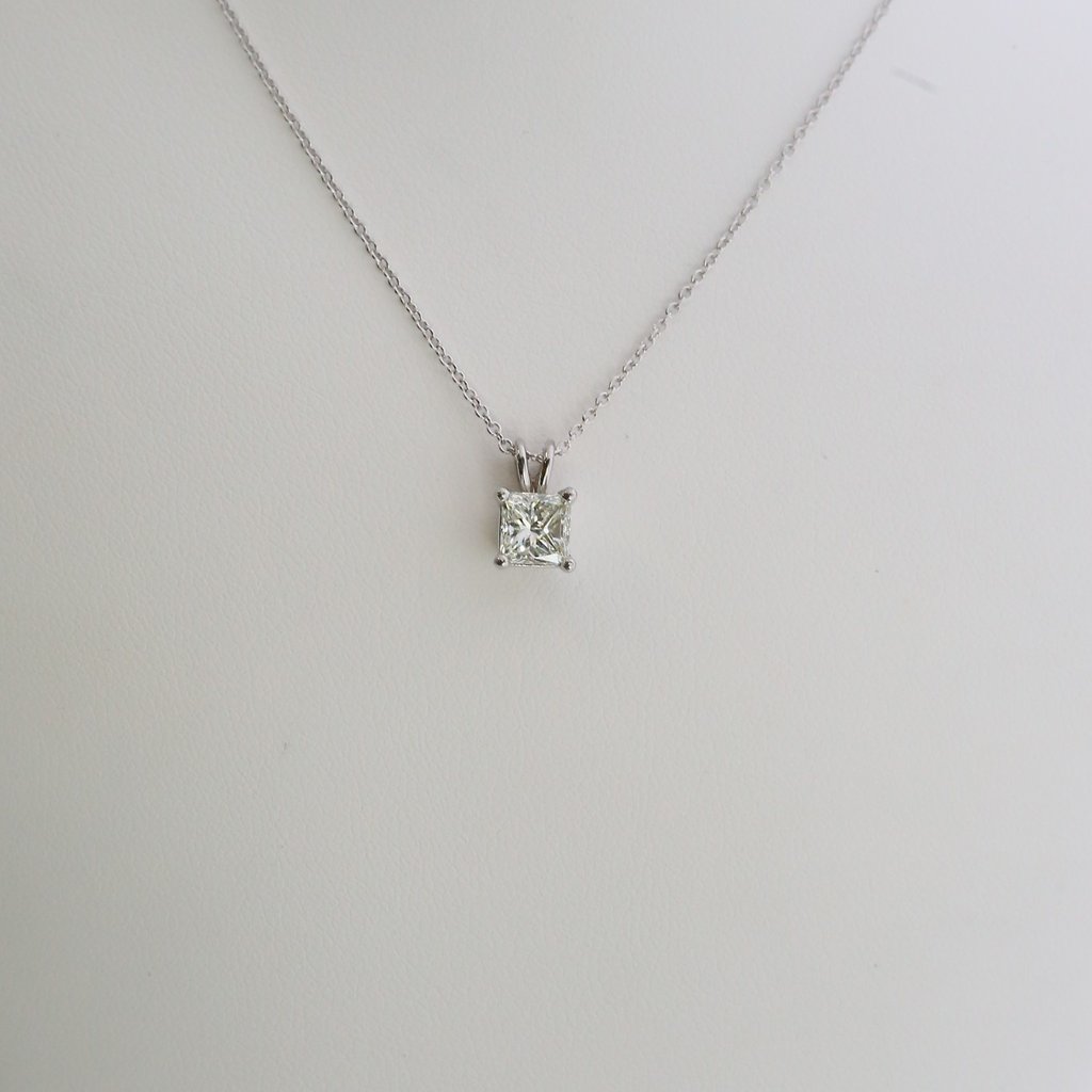 14k White Gold .96ct K/SI1 GIA Princess Cut Diamond Solitaire Necklace