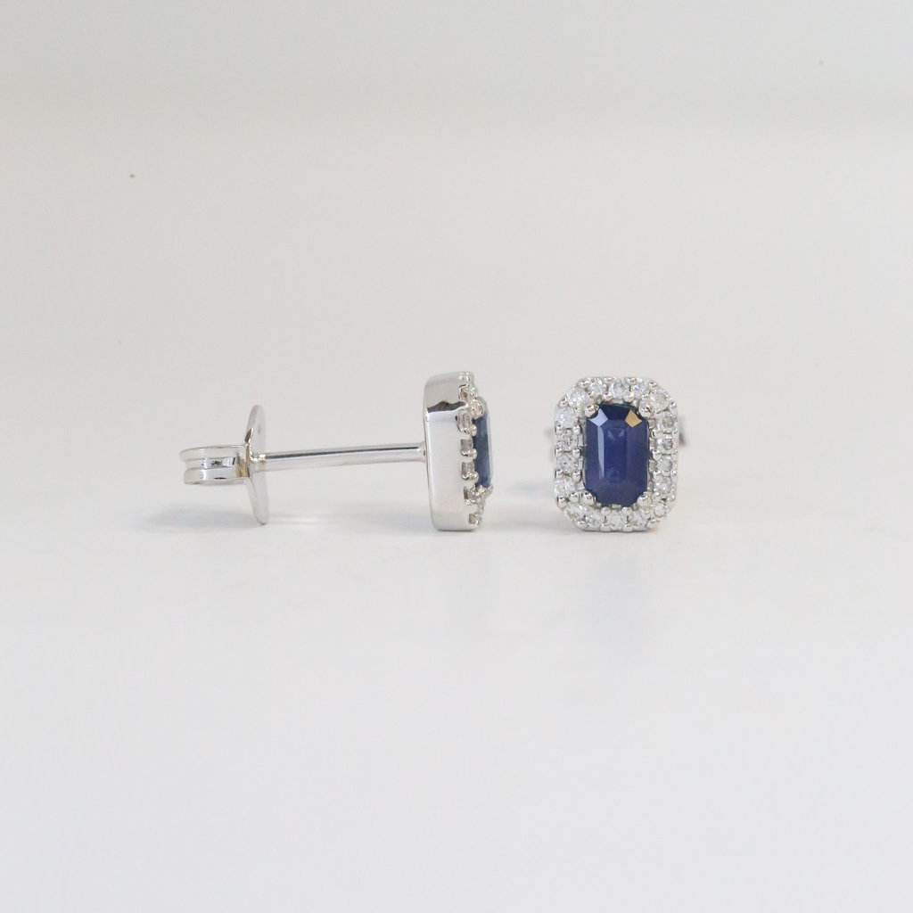 14k White Gold 0.18ctw Diamond Halo Sapphire Stud Earrings