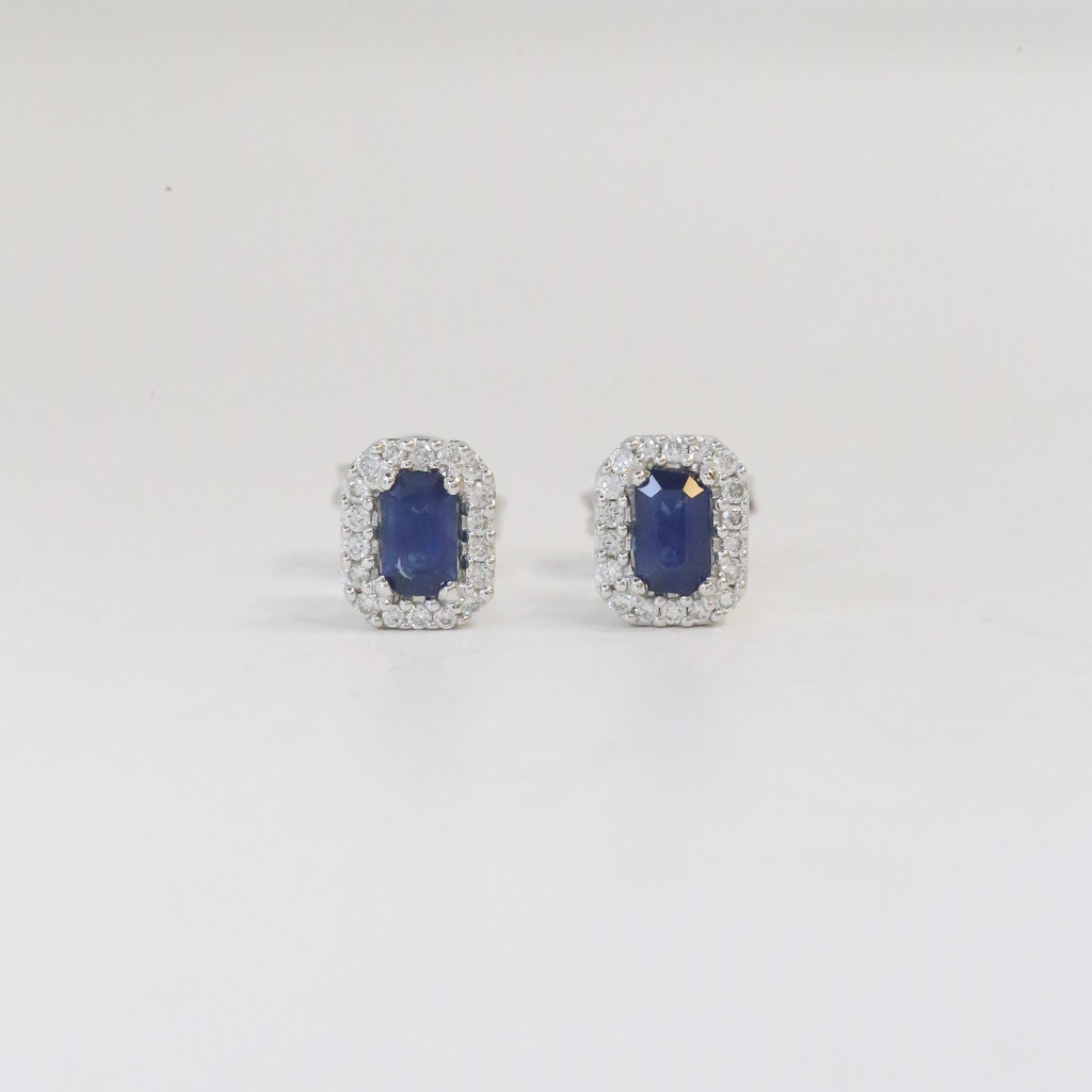 14k White Gold 0.18ctw Diamond Halo Sapphire Stud Earrings