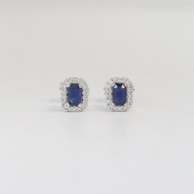 14k White Gold 0.18ctw Diamond Halo Sapphire Stud Earrings