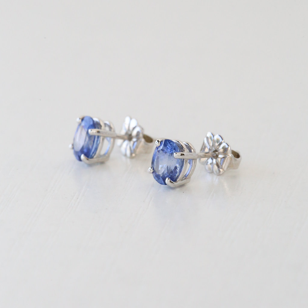 14k White Gold 1.60ctw Ceylon Blue Sapphire Oval Stud Earrings