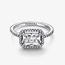 Pandora PANDORA Ring, Rectangular Sparkling Halo - Size 50