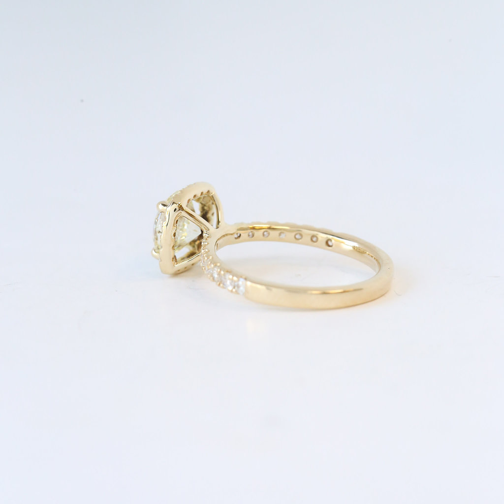American Jewelry 14k Yellow Gold 1.62ct Brilliant Round Diamond K/VS1 .61ctw Dia Cushion Halo Semi Mount Engagement Ring (Size 7)