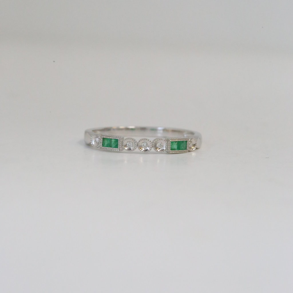14K White Gold .018ctw Brilliant Round Diamond and .09 Princess Cut Emerald Stackable Band