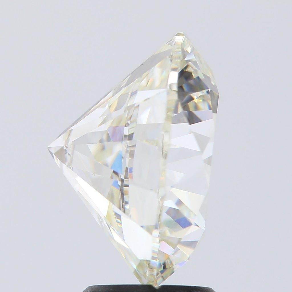 American Jewelry 5.46ctw K/VS1 GIA Round Brilliant Diamond