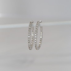 American Jewelry 10k White Gold 1ctw Diamond Oval Inside Out Hoop Earrings