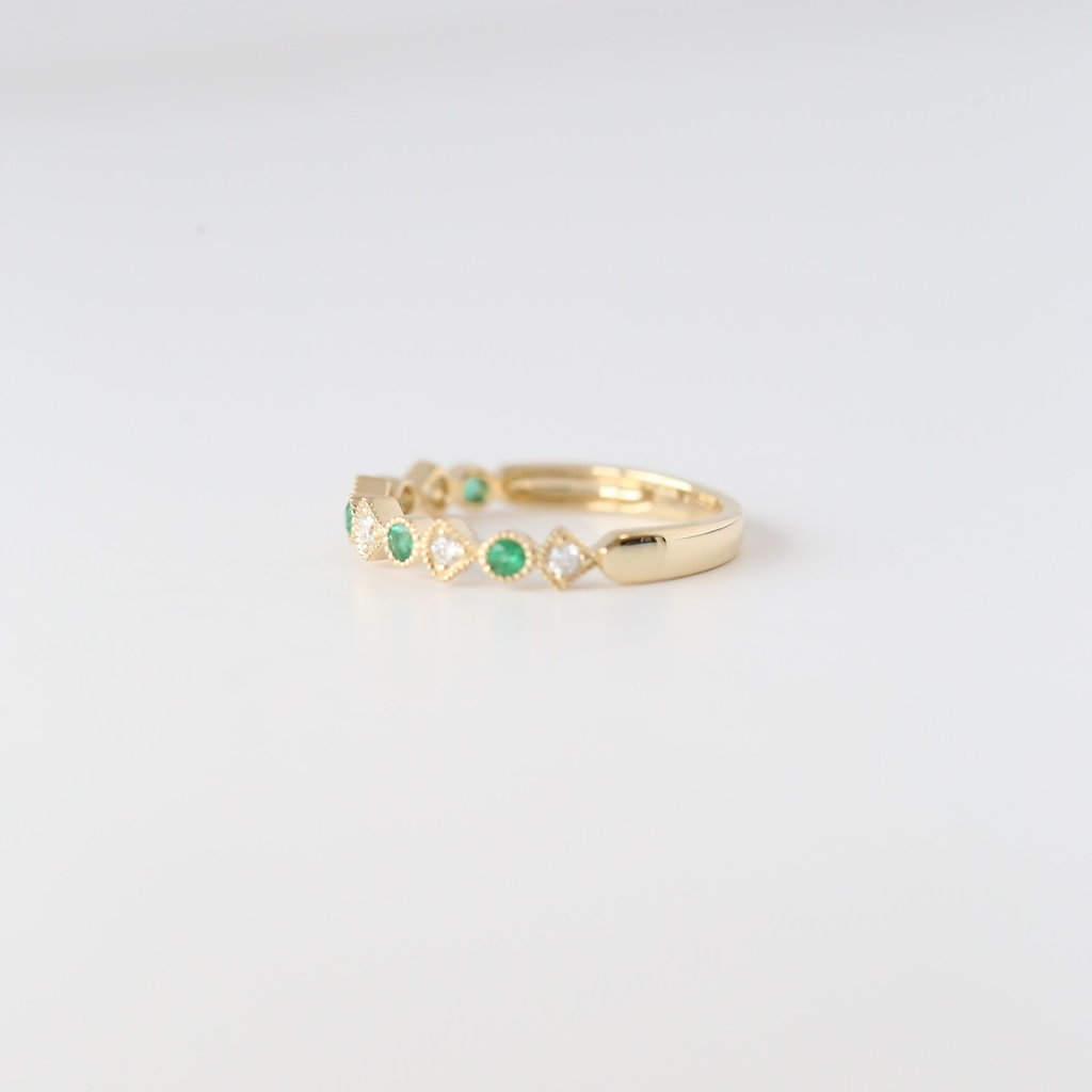 14k Yellow Gold .09ctw Diamond and .16ctw Emerald Milgrain Stackable Band
