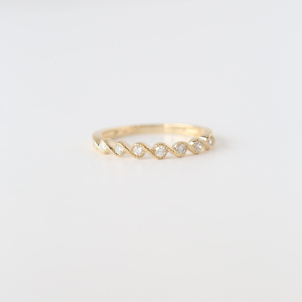 14k Yellow Gold .15ctw Diamond Loose Twist Milgrain Stackable Band