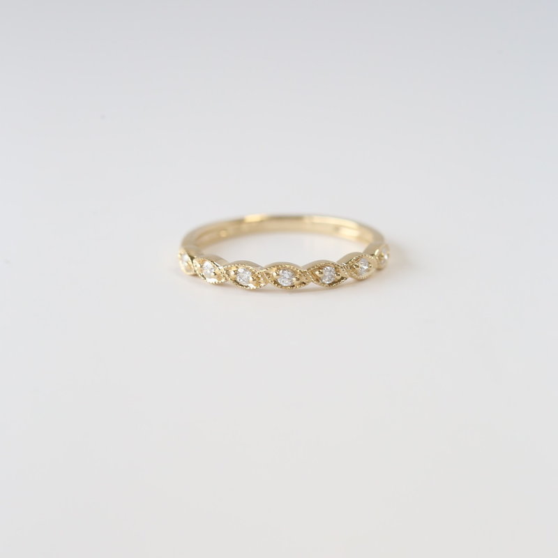 14k Yellow Gold .13ctw Diamond Milgrain Stackable Band