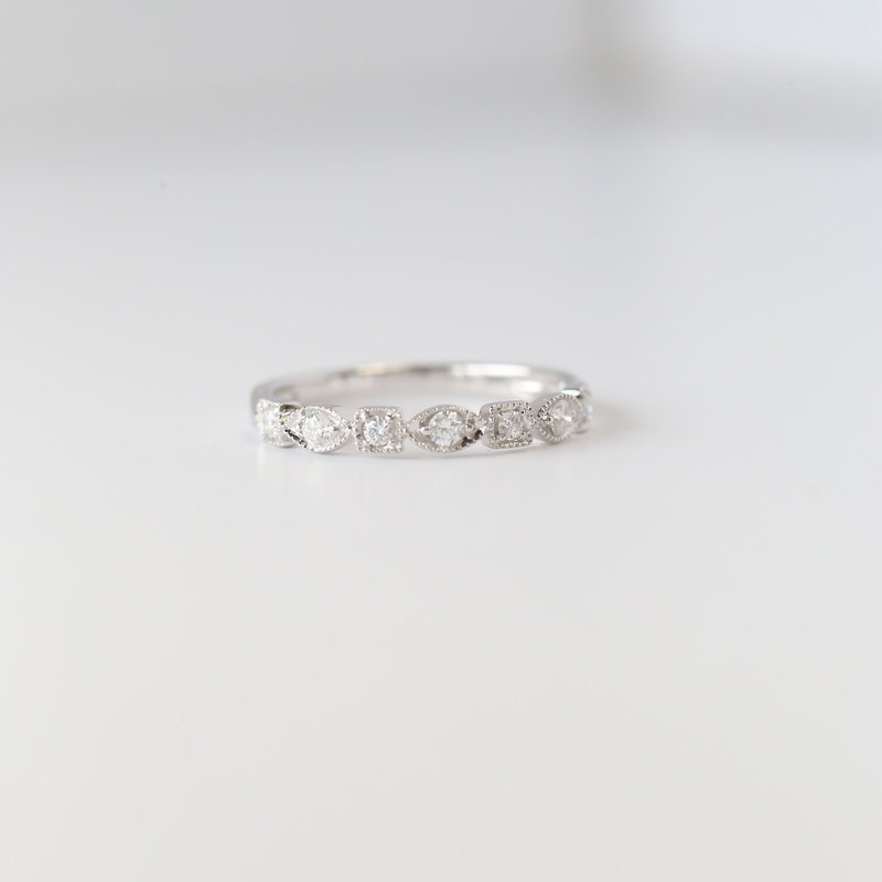 14 White Gold .20ctw Diamond Stackable Band