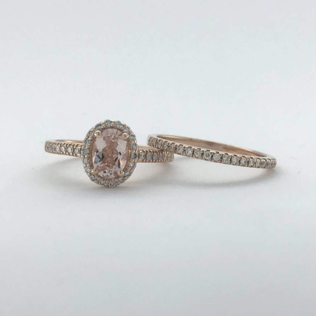 American Jewelry 14k Rose Gold 1.10ctw Diamond Halo Morganite Engagement Ring Set (Size 6)