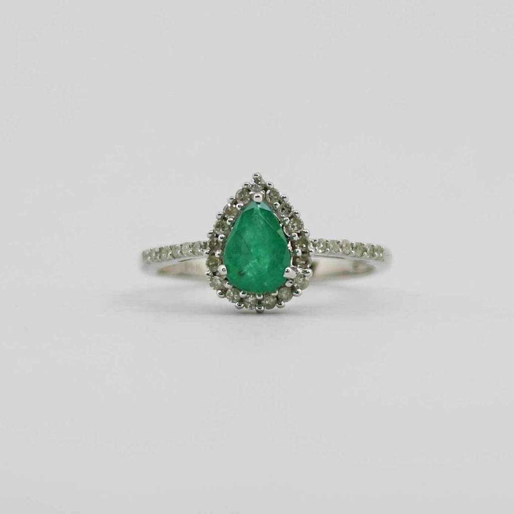 American Jewelry 14k White Gold 5/8ct Pear Emerald & 1/5ctw Diamond Halo Ladies Ring (Size 7)