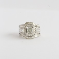American Jewelry ESTATE 18k White Gold 2.52ctw (1.52 H/I1 Ctr) Quad Band Princess Halo Engagement Ring