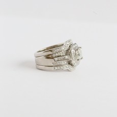 American Jewelry ESTATE 18k White Gold 2.52ctw (1.52 H/I1 Ctr) Quad Band Princess Halo Engagement Ring