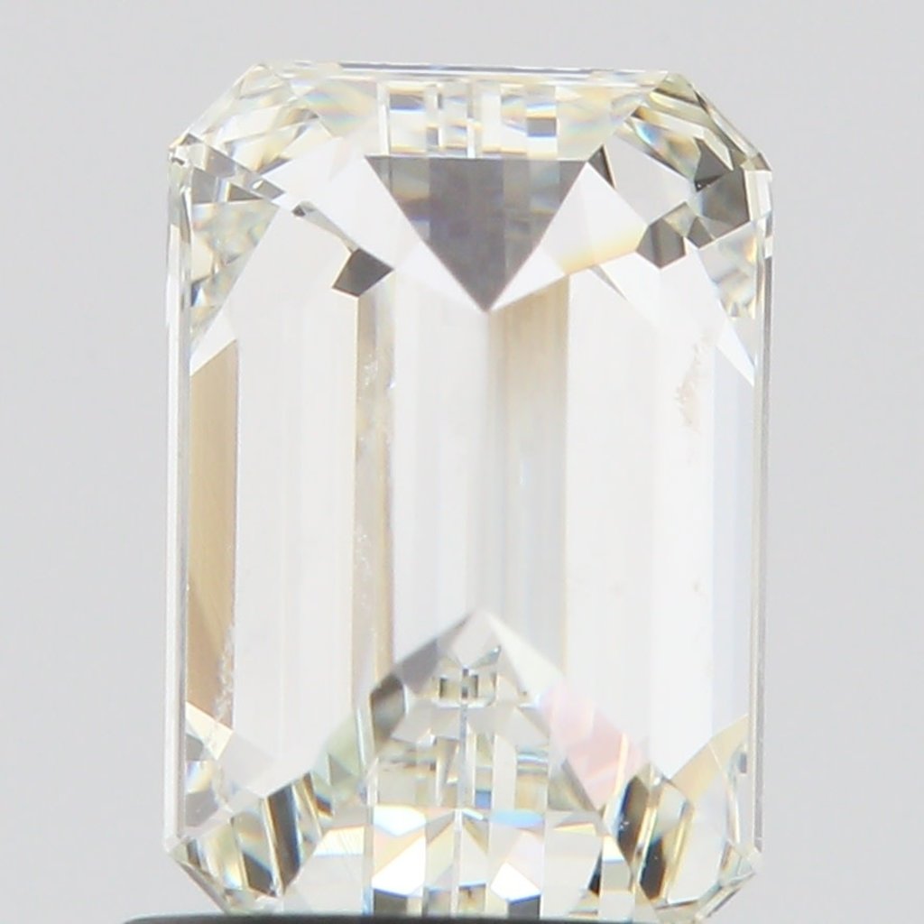 American Jewelry 1.52ctw K/VS1 Emerald Cut Diamond