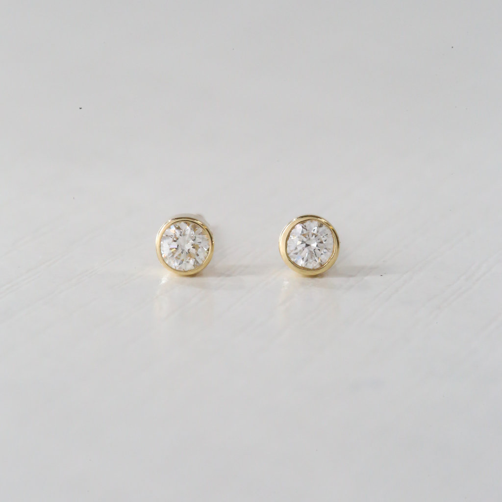 American Jewelry Gold Micro Diamond Bezel Stud Earrings