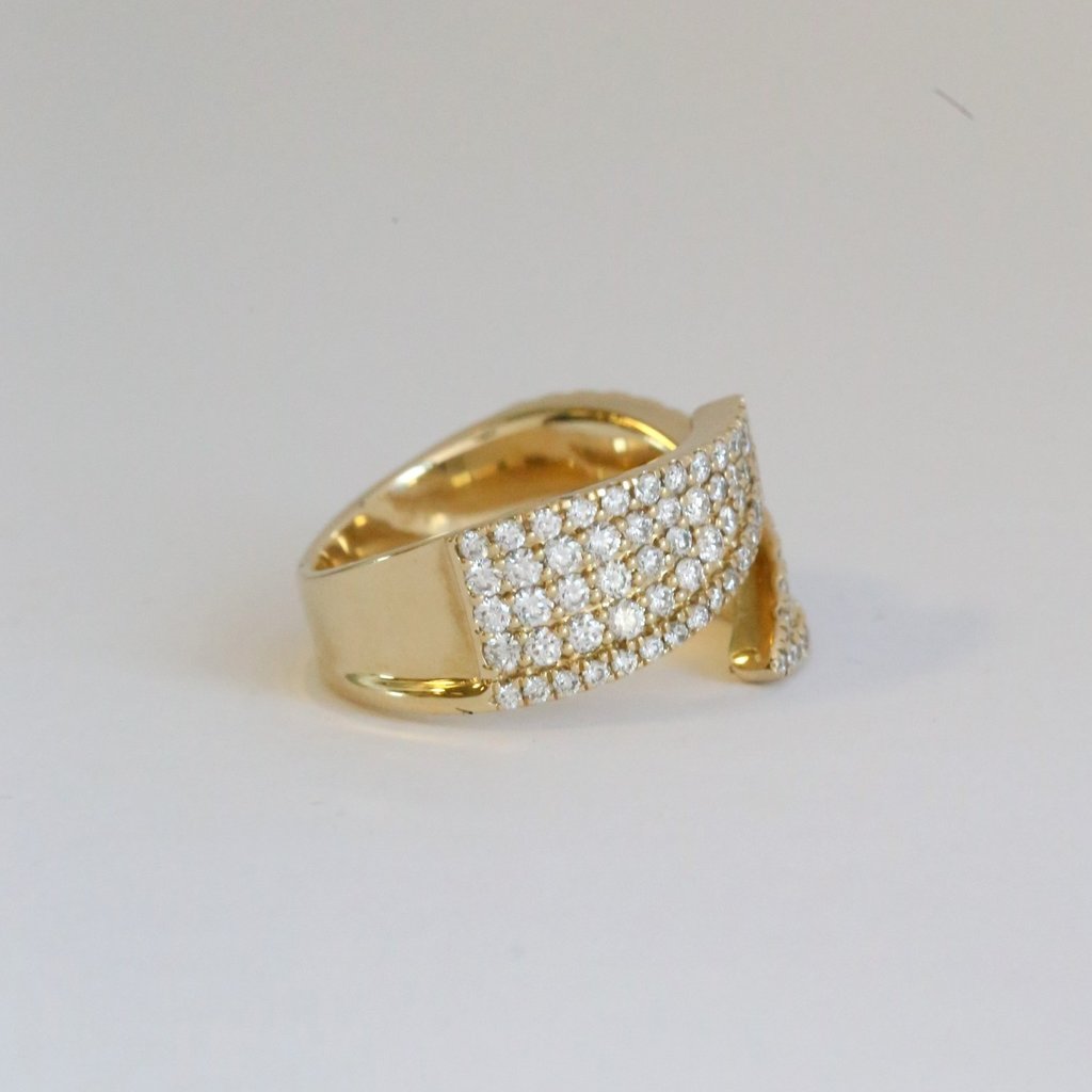 American Jewelry 14k Yellow 1.34ctw Diamond Geometric Wrap Ring (Size 7)