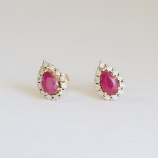 American Jewelry 10k Yellow Gold 1.10ct Ruby .07ct Diamond Pear Halo Stud Earrings