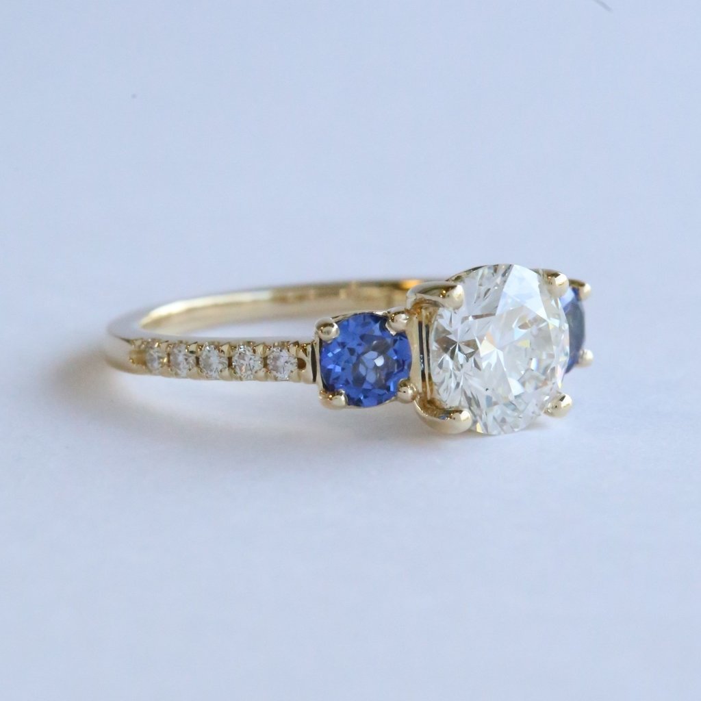 American Jewelry 14k Yellow Gold 1.65ctw Lab Diamond (1.50 G/VS2 IGI Ctr) Lab Sapphire Past Present Future Ring