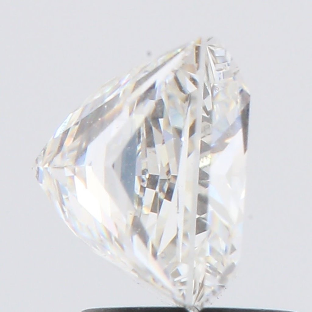 American Jewelry 2.02ct G/VS1 IGI Lab Grown Princess Cut Diamond