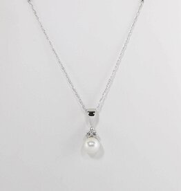 American Jewelry 14k White Gold Freshwater Pearl and Diamond Birthstone Pendant