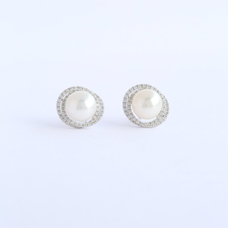 American Jewelry 14k White Gold 9.5mm Akoya Pearl .70ct Diamond Swirl Halo Stud Earrings