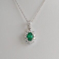 American Jewelry 18k White Gold .64ct Emerald .75ct Diamond Oval Halo Necklace