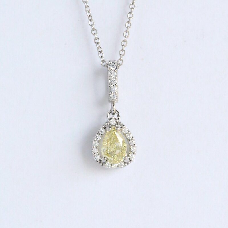 American Jewelry Platinum 1.17ctw (GIA 1ct Natural Fancy Intense Yellow/I1 Ctr) Pear Halo Necklace