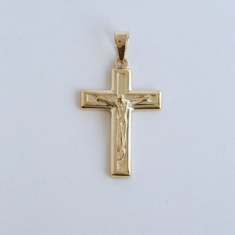American Jewelry 14k Yellow Gold 30mm Crucifix Pendant (NO CHAIN)