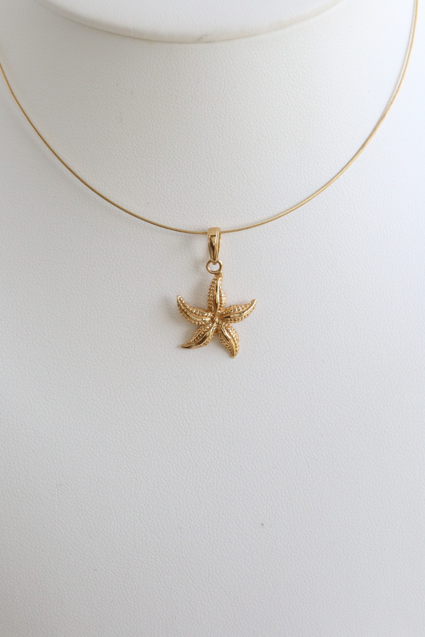14k Yellow Gold Starfish Necklace on Flexible Snake Necklace