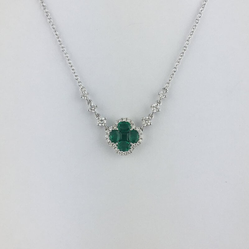 18k White Gold .60ctw Emerald & .38ctw Diamond Clover Pendant Necklace