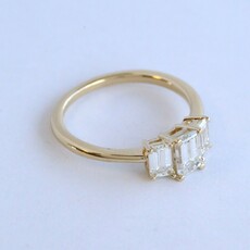 American Jewelry 14k Yellow Gold 1ctw Emerald Cut Diamond Past Present Future Ring