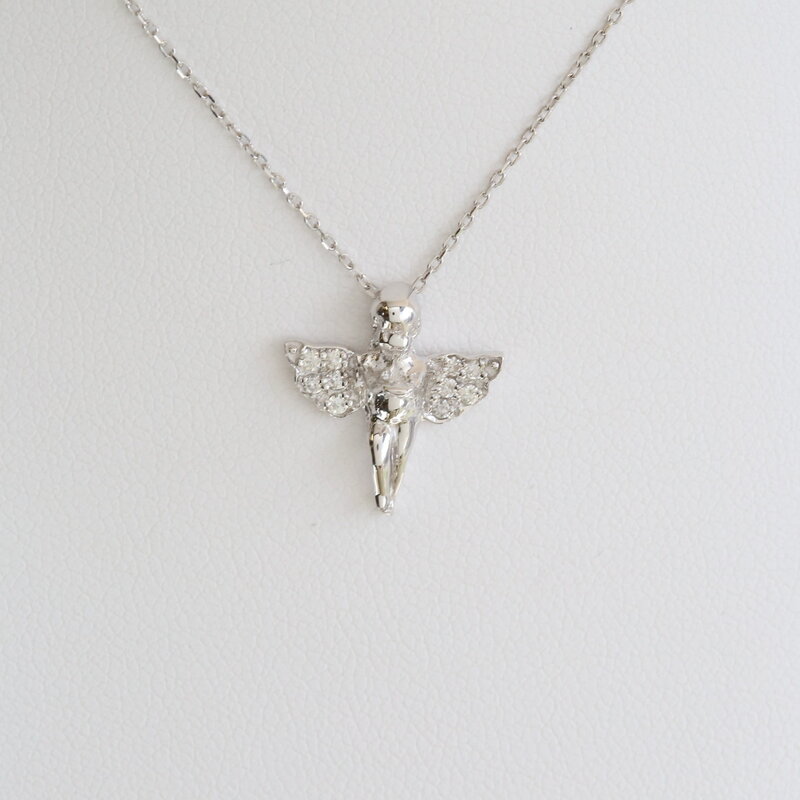 American Jewelry 14k White Gold .10ctw Diamond Praying Cherub Angel Necklace