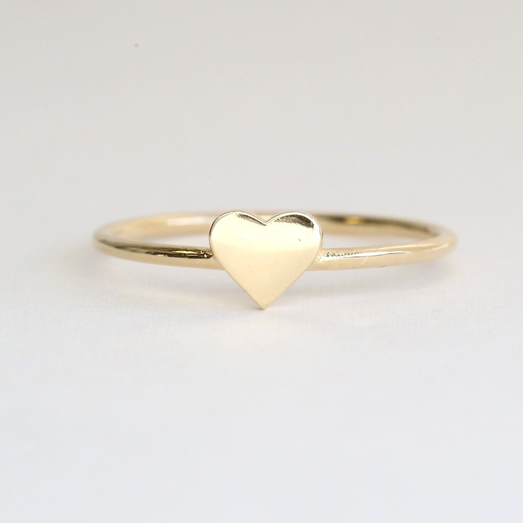 American Jewelry 14k Yellow Gold Heart Engravable Ring (Size 7)