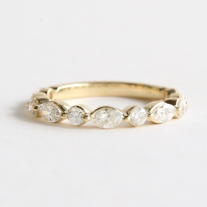 American Jewelry 14k Yellow Gold 1ctw Round and Marquise Diamond Alternating Single Prong Wedding Band (Size 7)