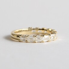 American Jewelry 14k Yellow Gold 1.75ctw Diamond Emerald Cut Wedding Band Ring (Size 7)