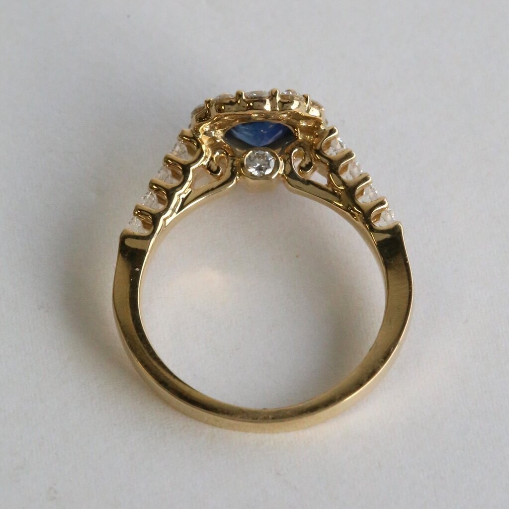 American Jewelry 14k Yellow Gold 1.2ctw Sapphire .85ct Diamond Round Halo Ring (SIze 7)