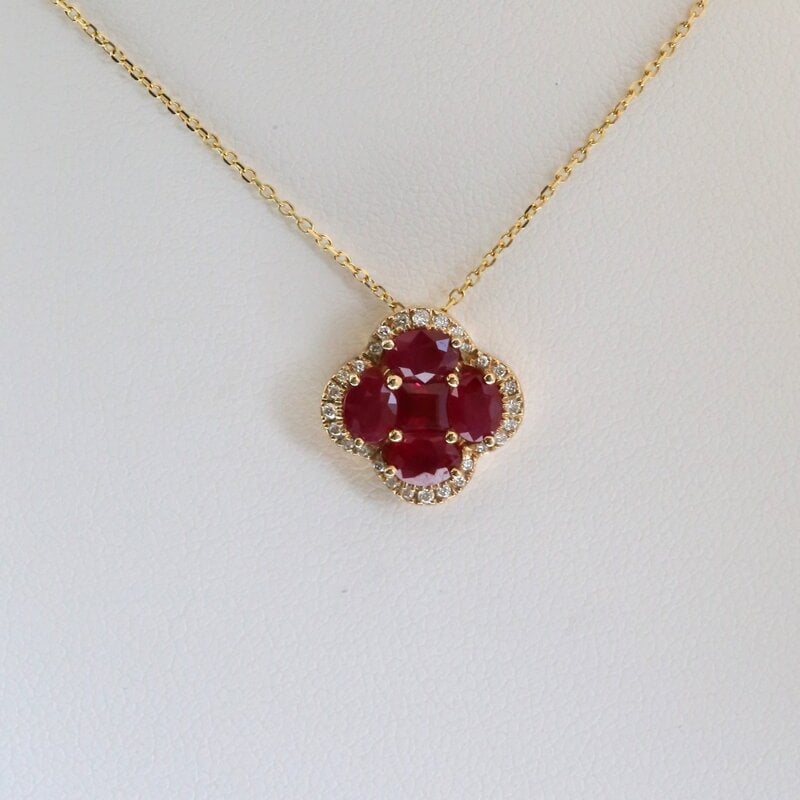 American Jewelry 14k Yellow Gold 2.01ct Ruby .12ct Diamond Clover Necklace