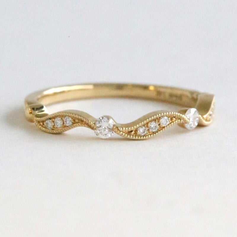 American Jewelry 14k Yellow .15ctw Diamond Milgrain Wavy Band Ring