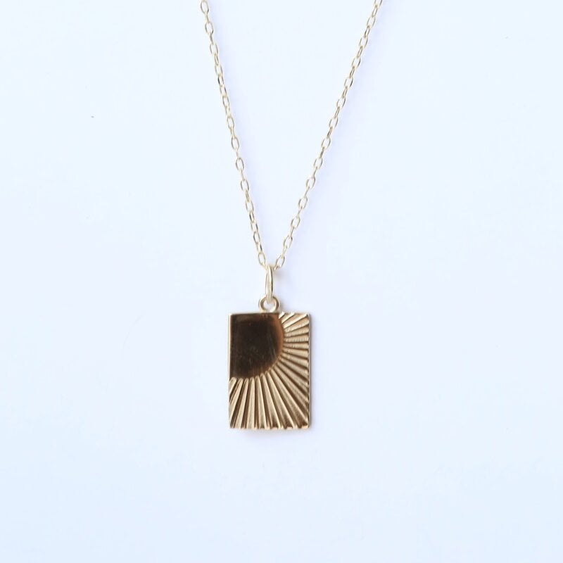 14k Yellow Gold Engravable Sun Pendant (18")