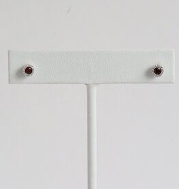 American Jewelry 14k White Golf .28ctw Garnet .07ct Diamond Halo Petite Stud Earrings