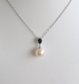 American Jewelry 14k White Gold .20ct Sapphire .04ct Diamond Pearl Dangle Necklace