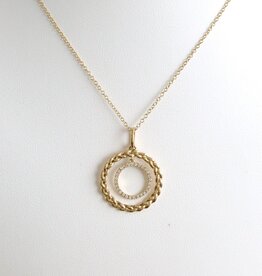 American Jewelry 14k Yellow Gold .12ctw Diamond Braided Circle Necklace